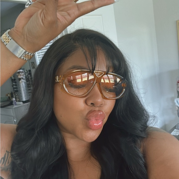 24 inch body wave wig (A) - Picture 3 of 7